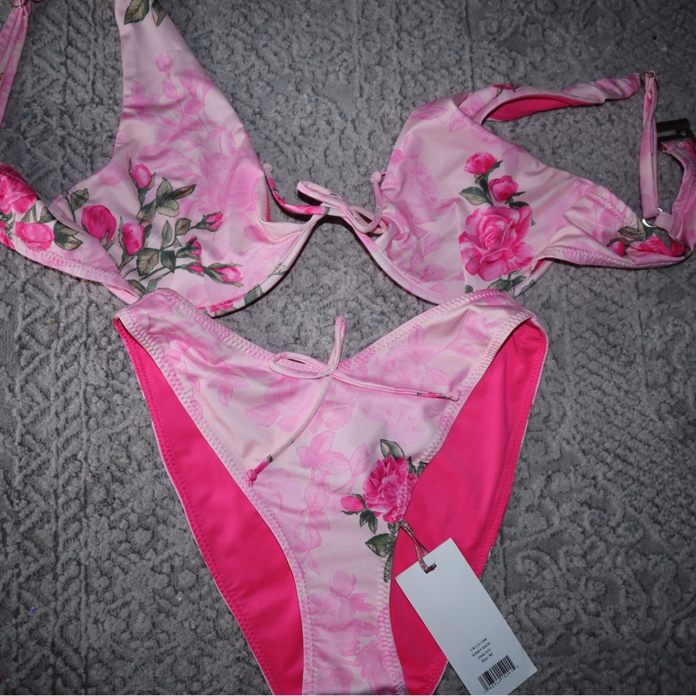 Loveshackfancy limited, edition, swimsuit, size medium, never worn, with tags